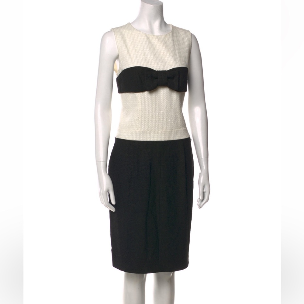 Chanel black and white dress size 42 or US 10